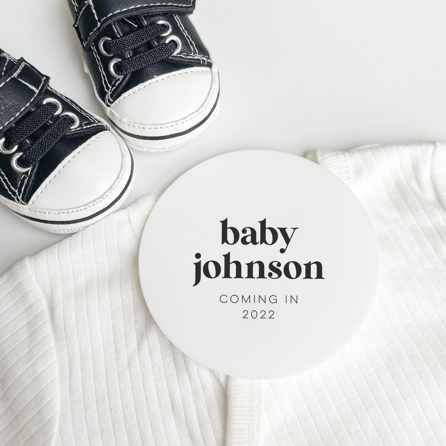 Baby Announcement Round