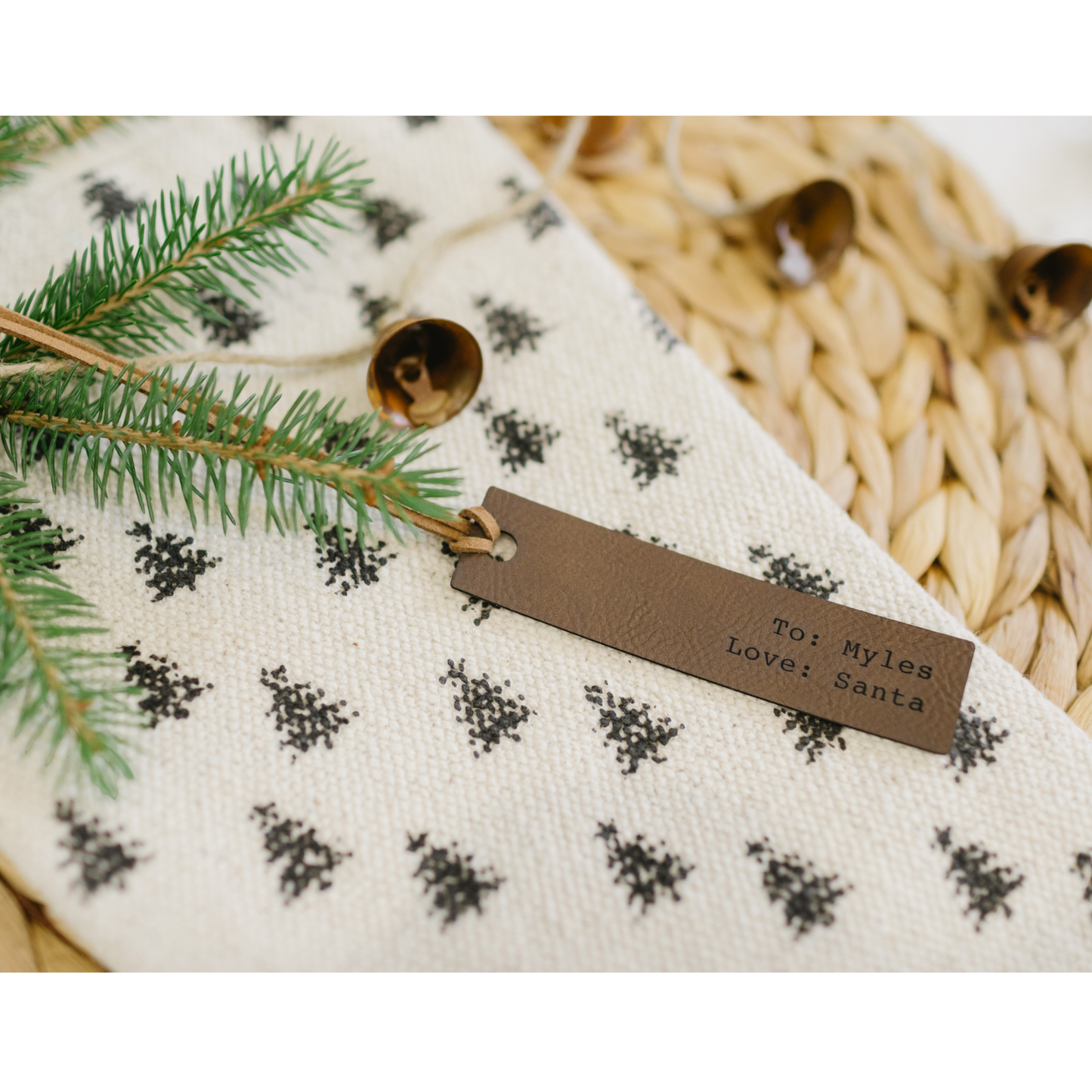 Set of 4 Leatherette Gift Tag