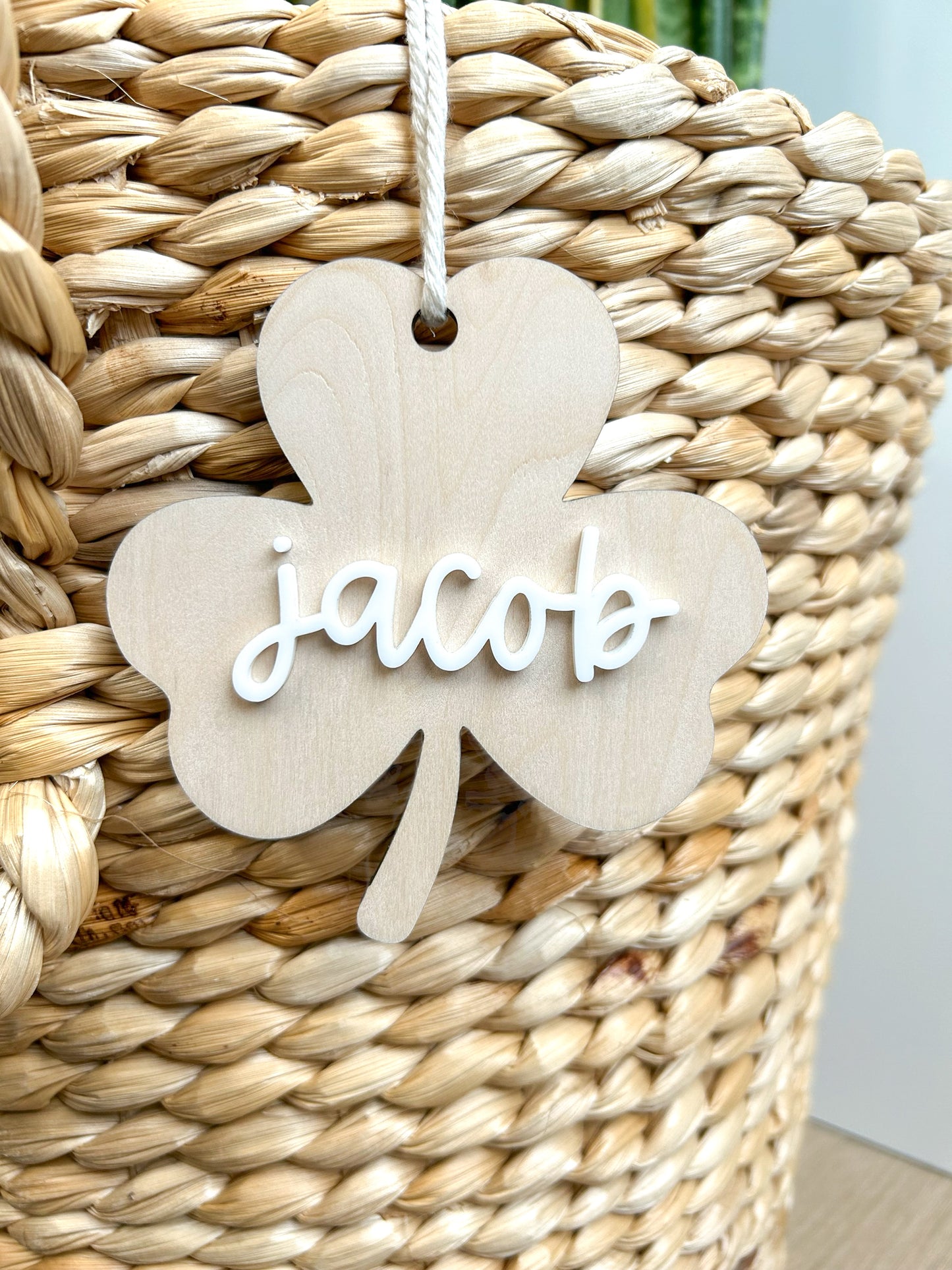 Wooden Shamrock St. Patricks Day Tag