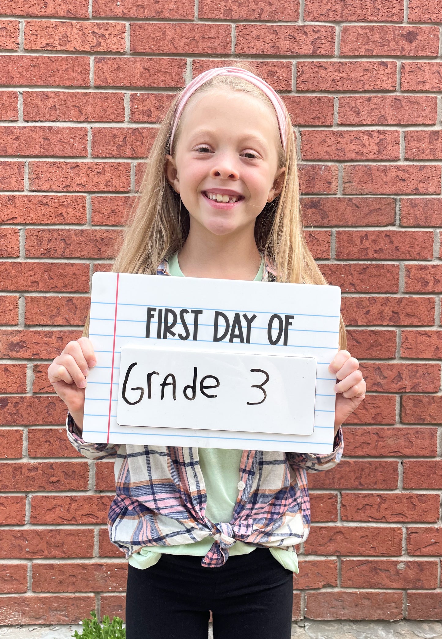 Reversible Dry Erase First Day/Last Day of School Sign